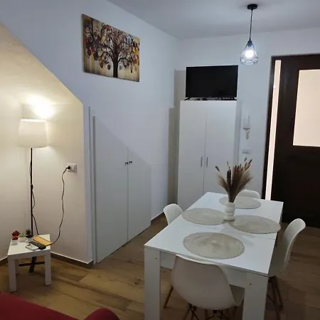 Profumo Di Casa * Lascari