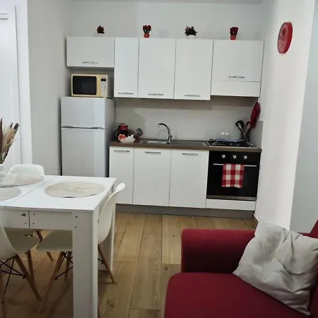 Profumo Di Casa * Lascari